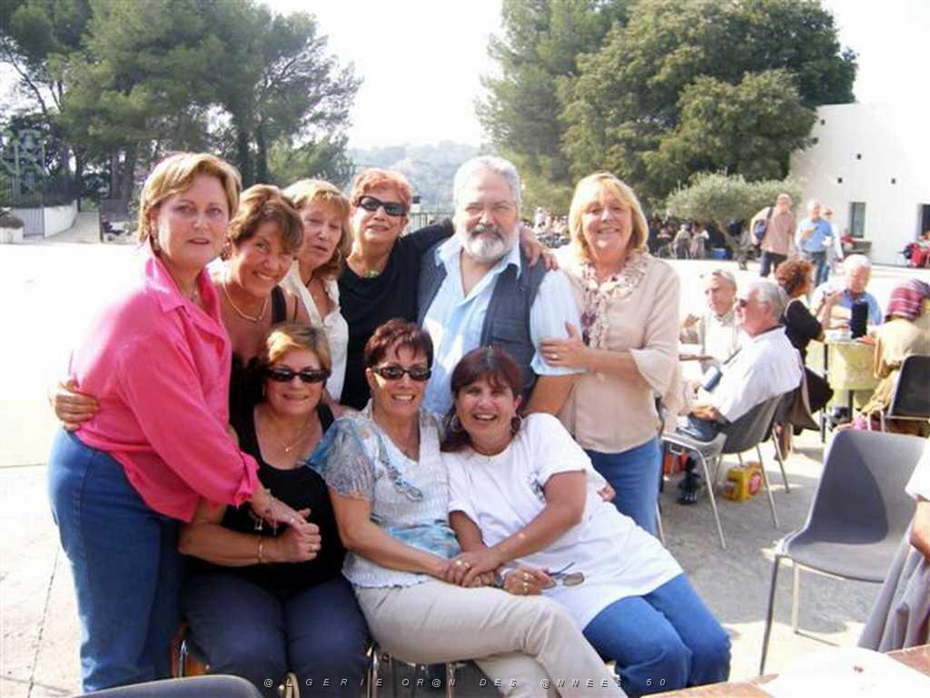 Le groupe.jpg